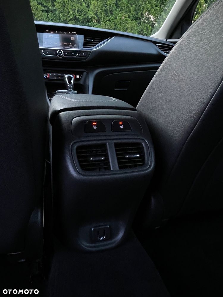 Opel Insignia 1.6 ECOTEC Exclusive - 30