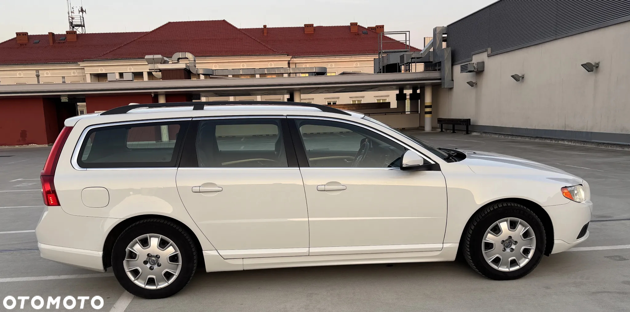 Volvo V70 2.5T Ocean Race - 5