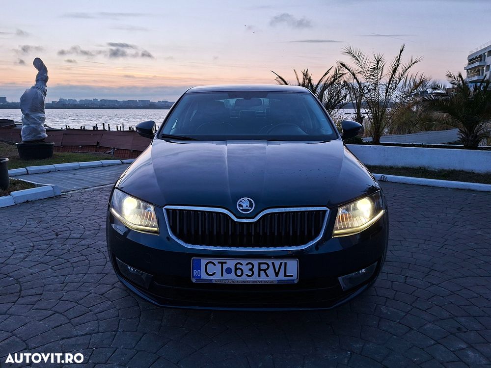 Skoda Octavia - 3
