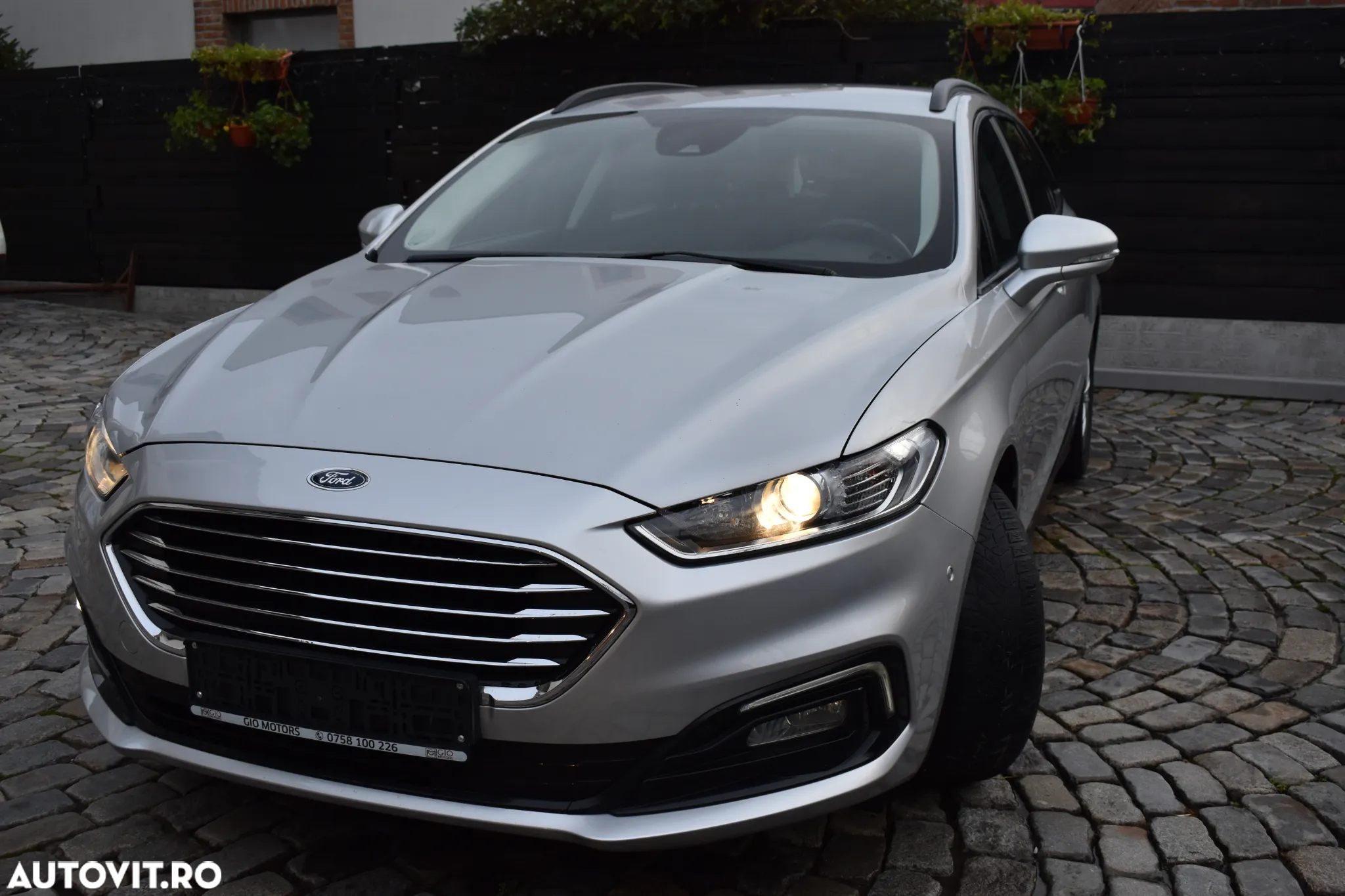 Ford Mondeo 2.0 TDCi Start-Stopp PowerShift-Aut Titanium - 3