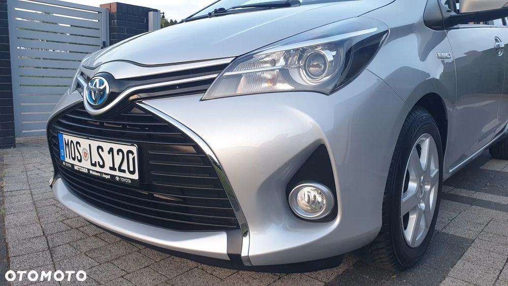Toyota Yaris - 11
