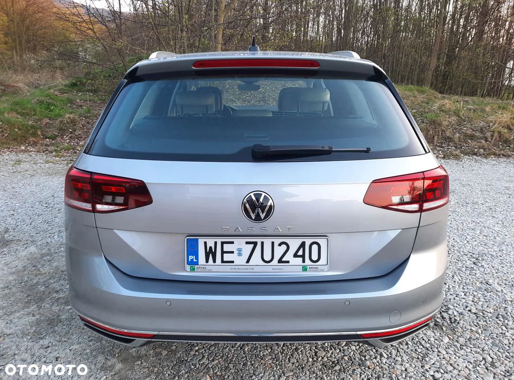 Volkswagen Passat 2.0 TDI Elegance DSG - 7