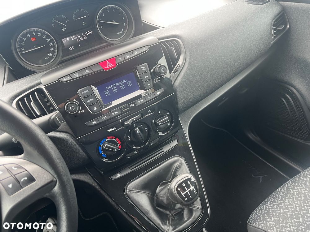 Lancia Ypsilon 1.2 8V Gold S&S EU6 - 15