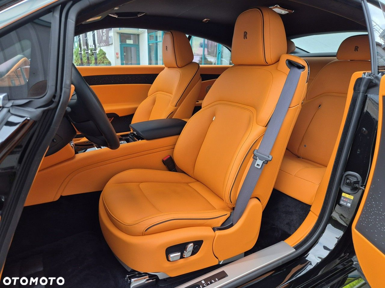 Rolls-Royce Spectre - 31