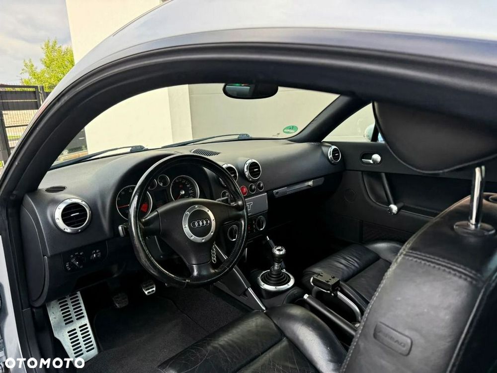 Audi TT Coupé - 6