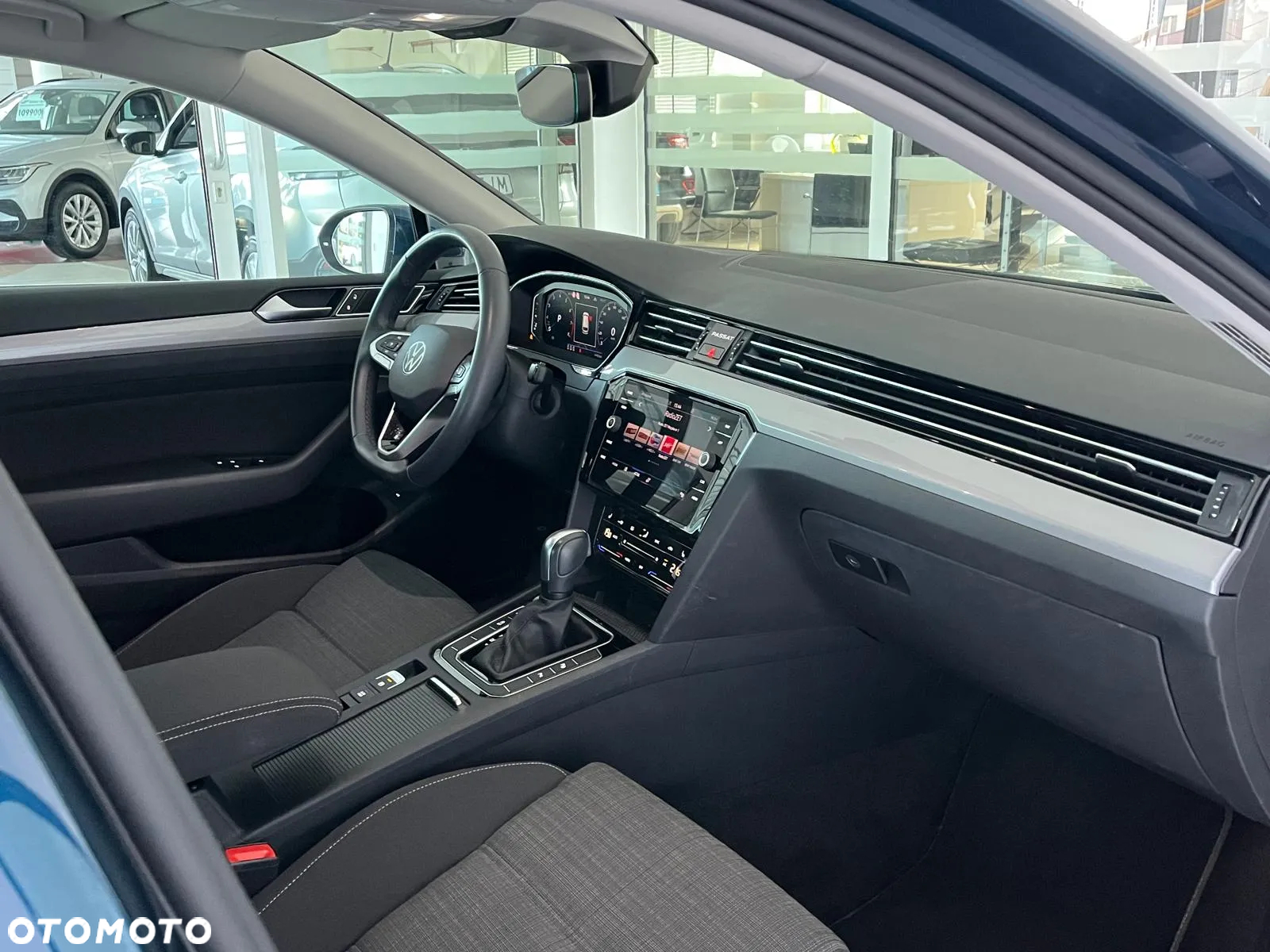 Volkswagen Passat 2.0 TSI Business DSG - 16