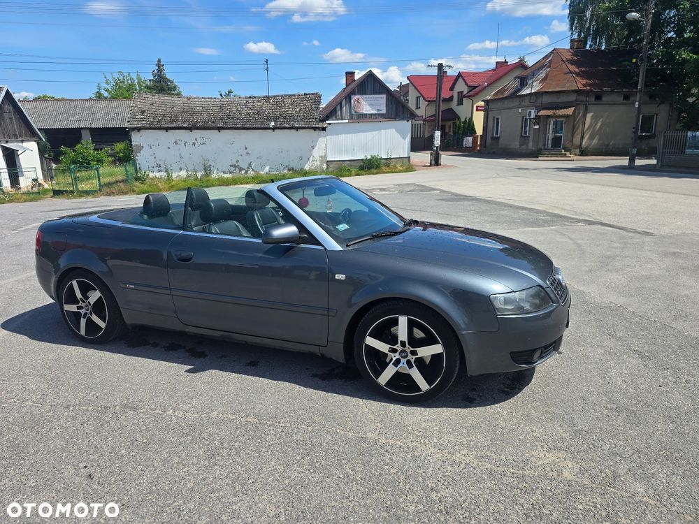 Audi A4 Cabrio - 12