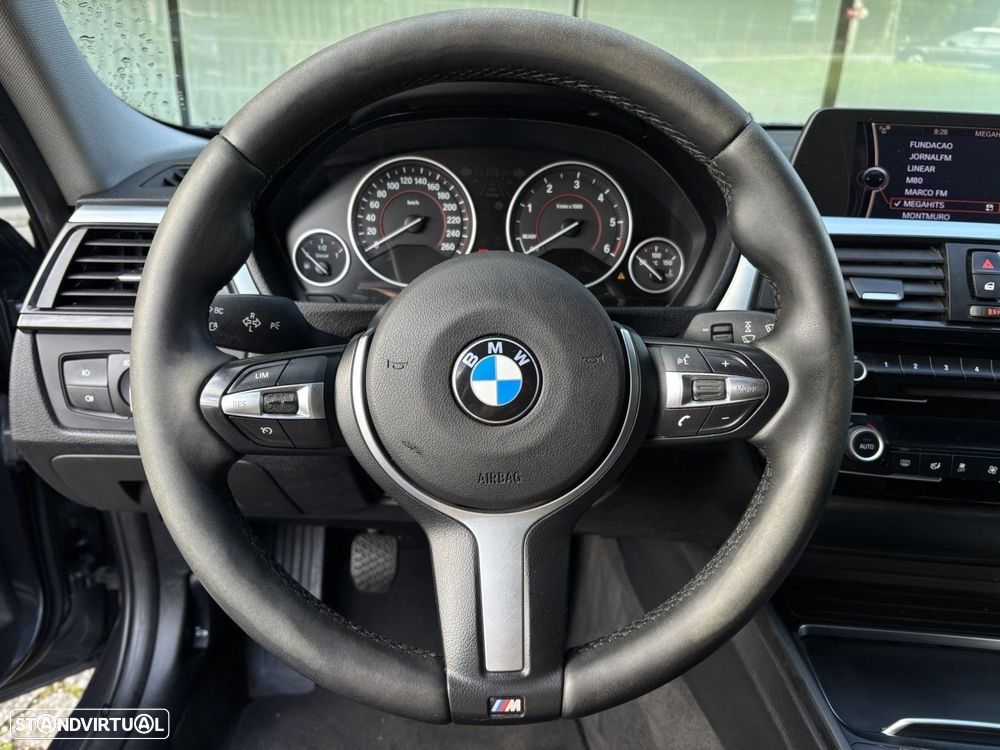 BMW 318 d Pack M - 12