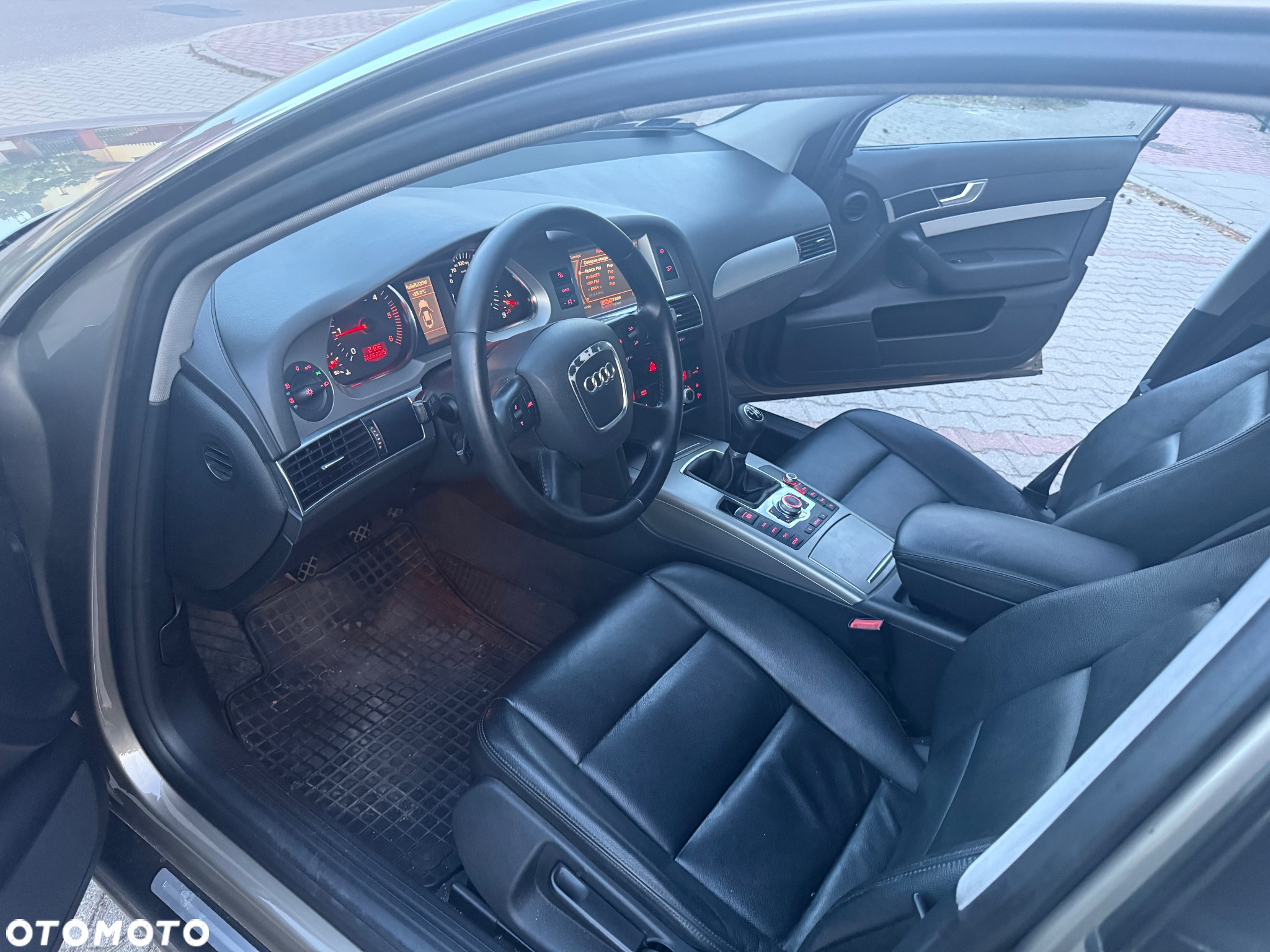 Audi A6 Avant 2.0 TDI - 14