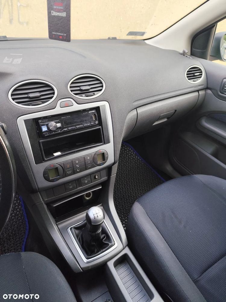 Ford Focus 1.6 Ti-VCT FX Gold / Gold X - 6