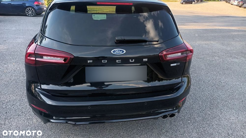 Ford Focus 1.0 EcoBoost mHEV ST-Line X - 11