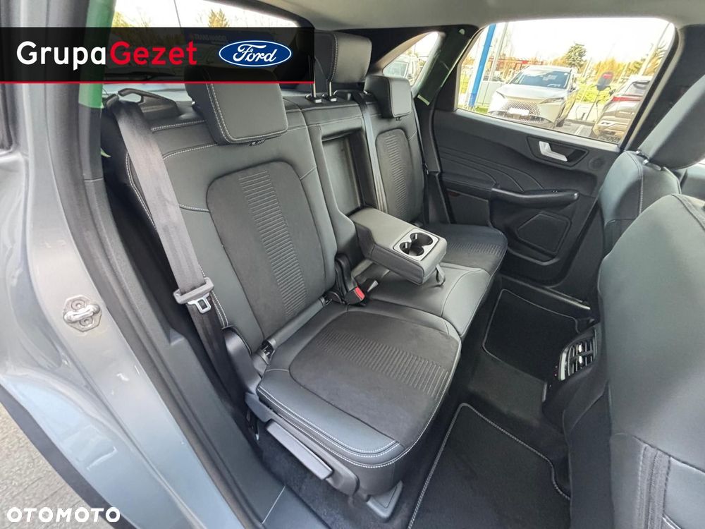Ford Kuga - 13