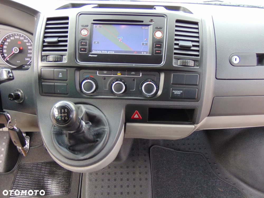 Volkswagen Transporter L2H1 - 24