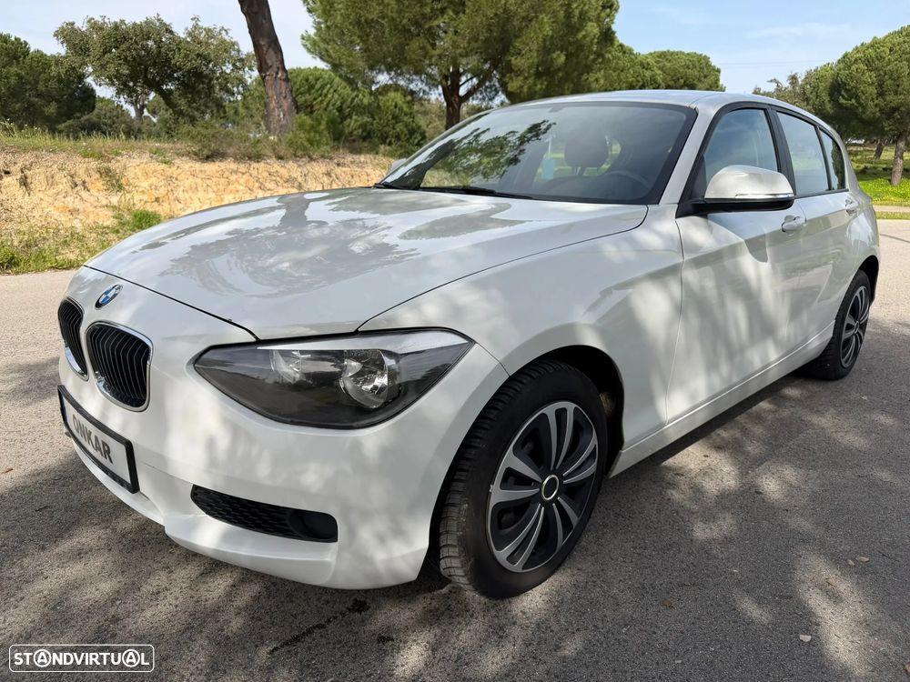 BMW 114 i Sport Line - 1