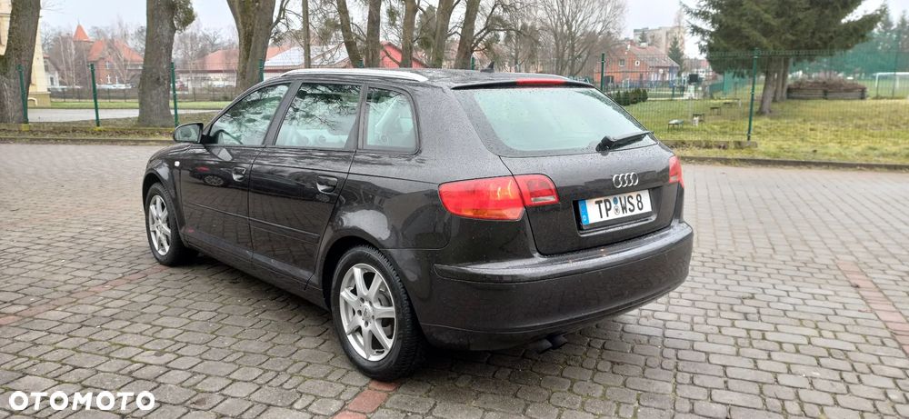 Audi A3 Sportback 2.0 TDI DSG S line Sportpaket plus - 9