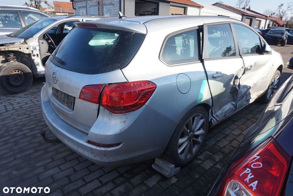 OPEL ASTRA IV J KOMBI 2011 Z176 1.7 CDTI A17DTJ 110KM M32 365 SREBRNY na części - 5
