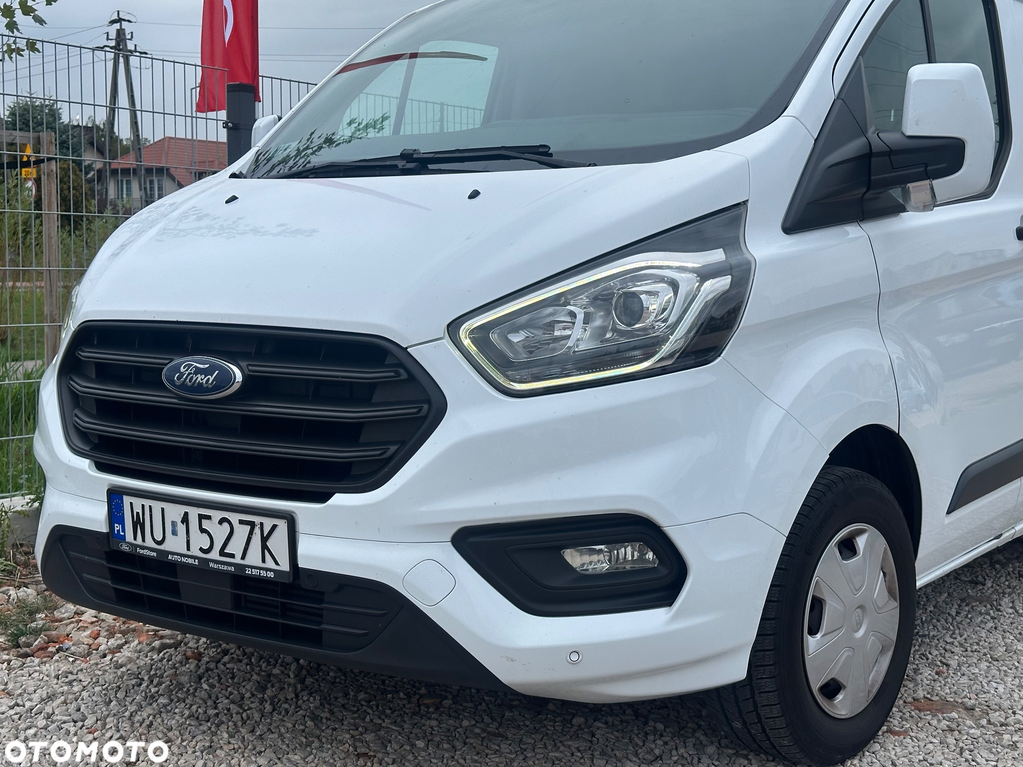 Ford Tranzit Custom - 4