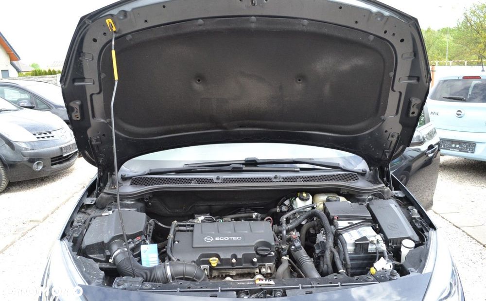 Opel Astra 1.4 Turbo Active - 36