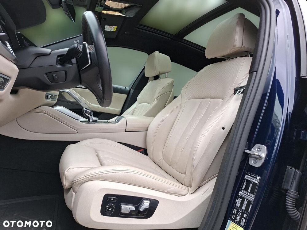 BMW X6 - 11