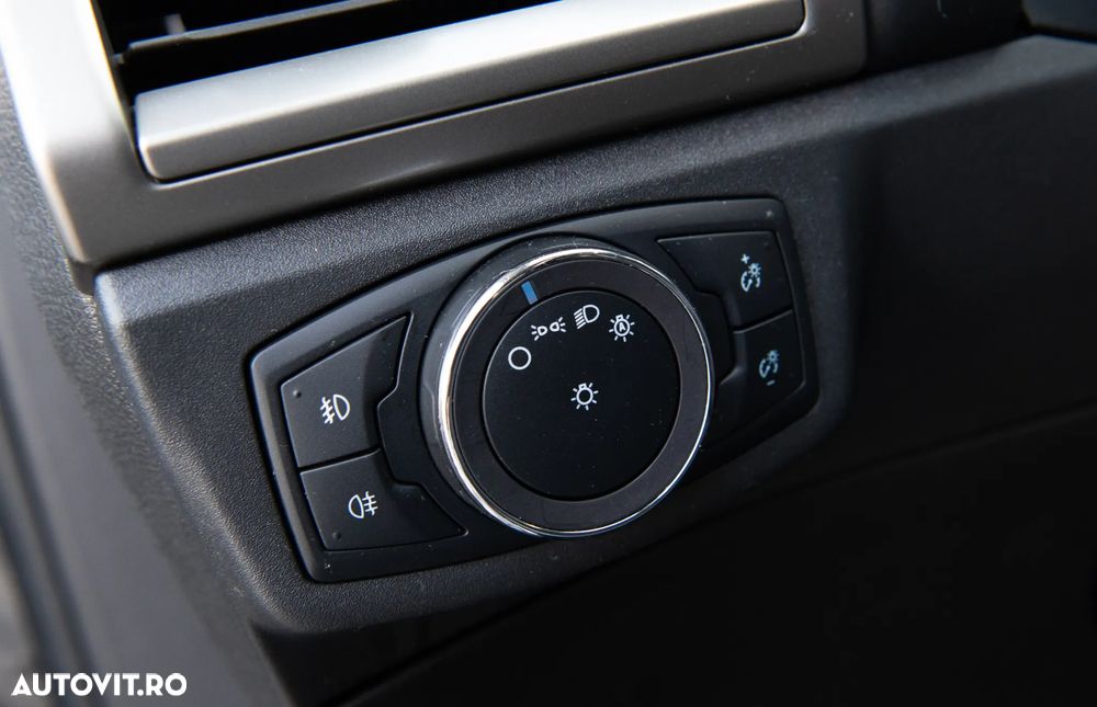 Ford Mondeo 2.0 HEV Vignale - 15