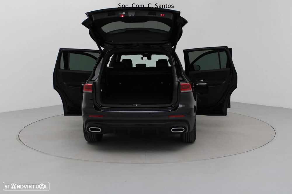 Mercedes-Benz GLB 180 d AMG Line - 10