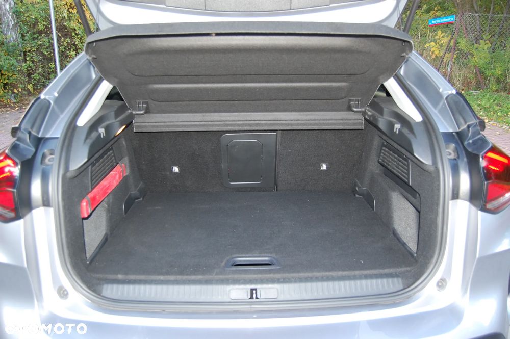 Citroën C4 1.2 PureTech Shine S&S EAT8 - 22