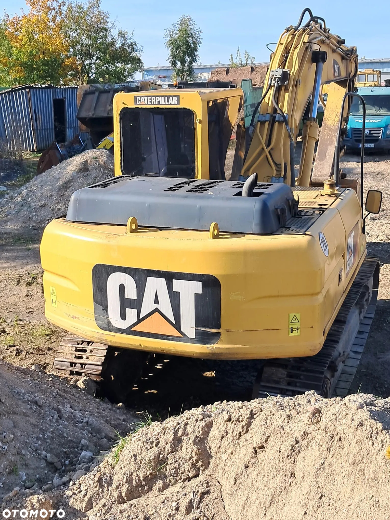Caterpillar 318 B - 11