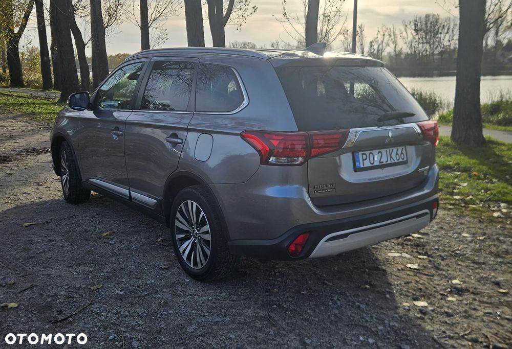 Mitsubishi Outlander 2.0 Intense 4WD CVT - 2