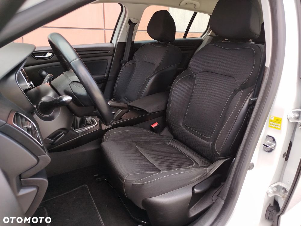 Renault Megane ENERGY TCe 130 INTENS - 8
