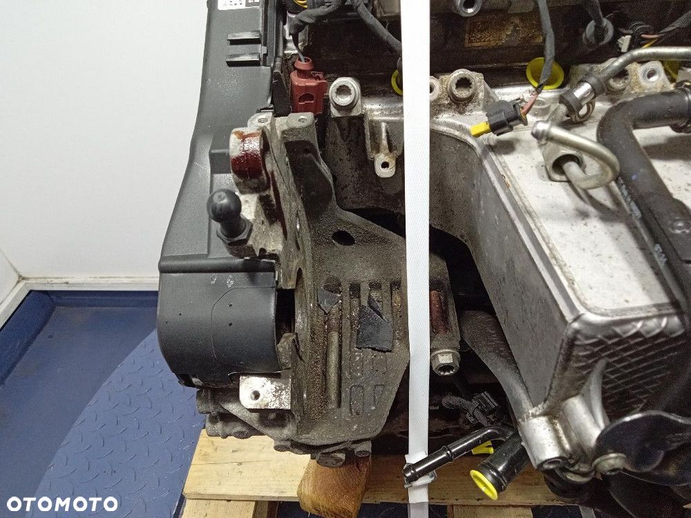 VW PASSAT B8 SILNIK DIESLA 2.0 TDI 150 KM DFG - 4