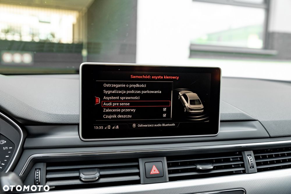 Audi A4 Limousine 35 TFSI S tronic S line - 40