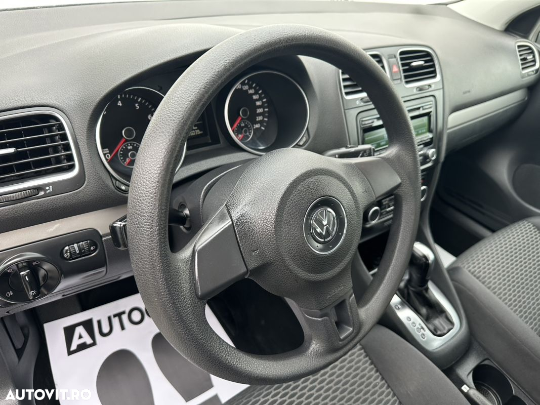 Volkswagen Golf 1.2 TSI Comfortline DSG - 15