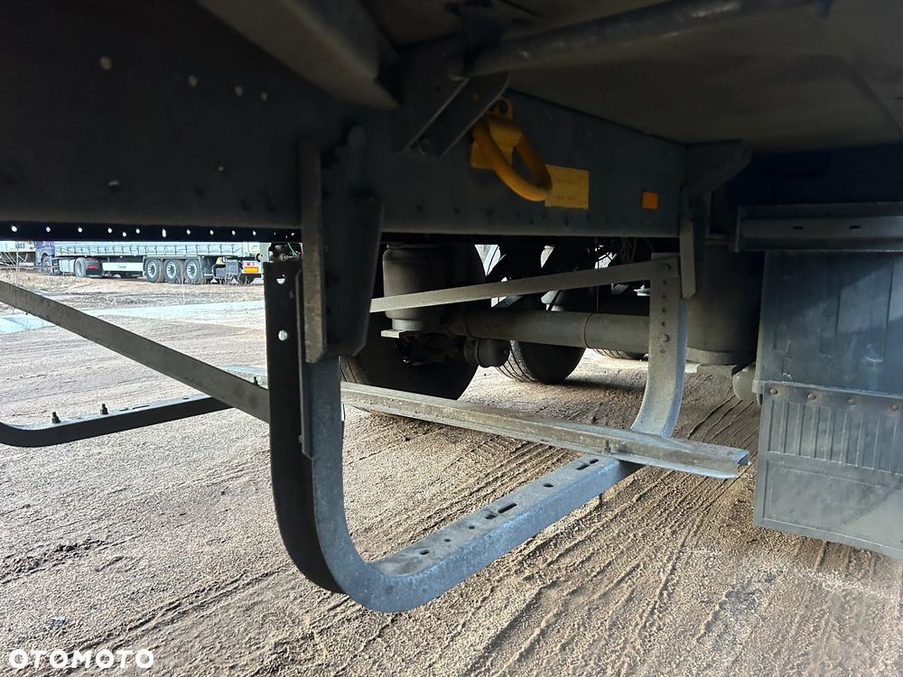 Schmitz Cargobull CARRIER VECTOR 1850 / GRUBA ŚCIANA 7 CM / KOSZ PALETOWY / DIESEL + ELEKTRYK / DRUKARKA / 2007 ROK / KILKANAŚCIE SZTUK !! - 17