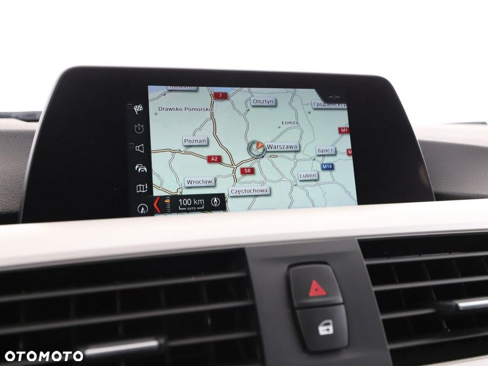 BMW Seria 3 318d Advantage - 26