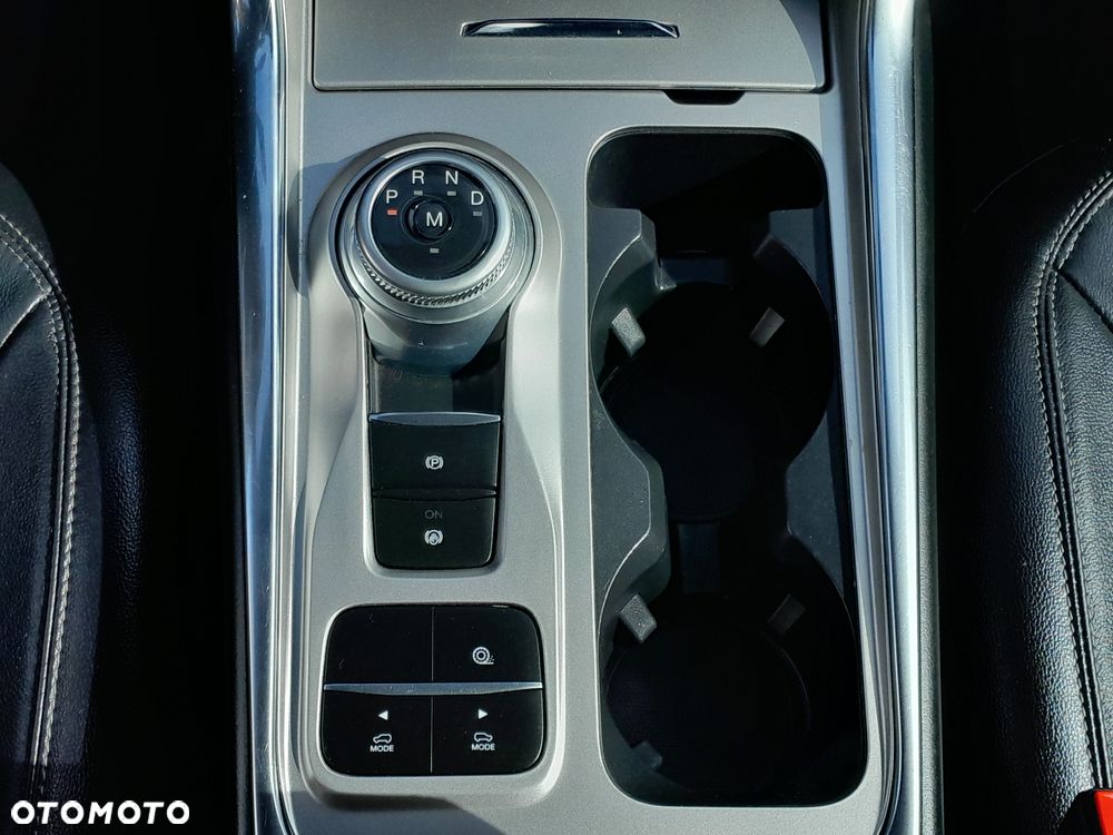 Ford Explorer - 16