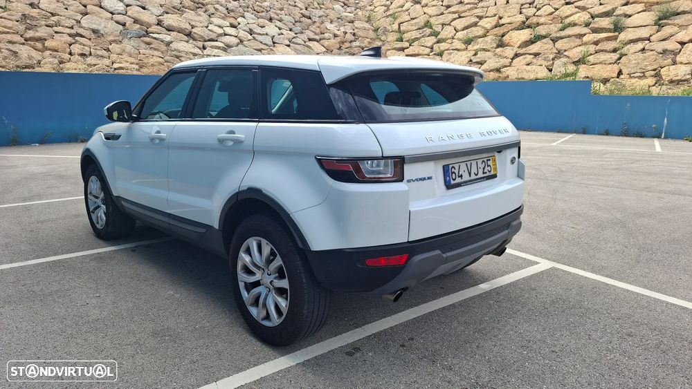 Land Rover Range Rover Evoque 2.0 D150 R-Dynamic - 3