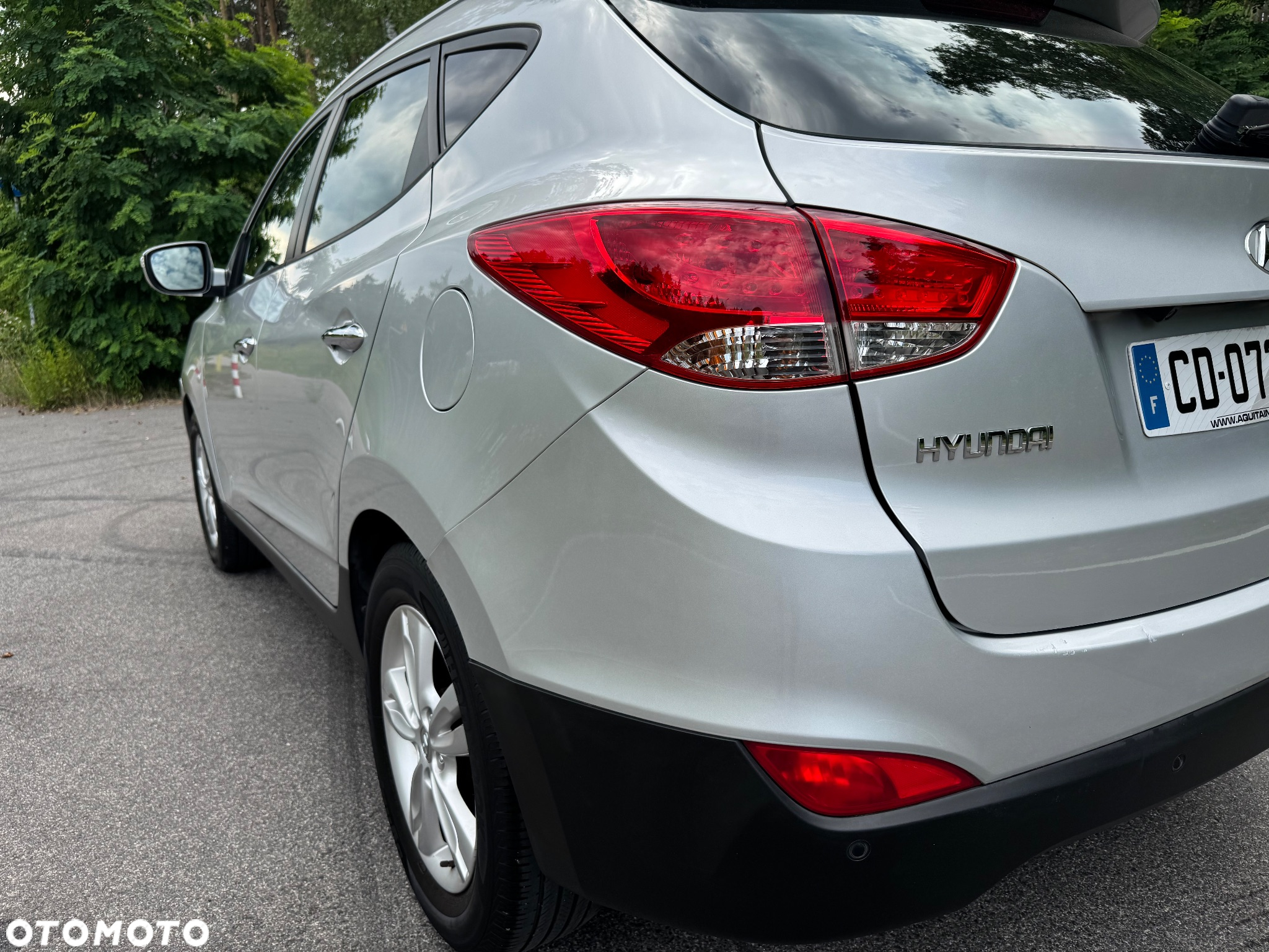 Hyundai ix35 1.7 CRDi 2WD blue Finale Gold - 11