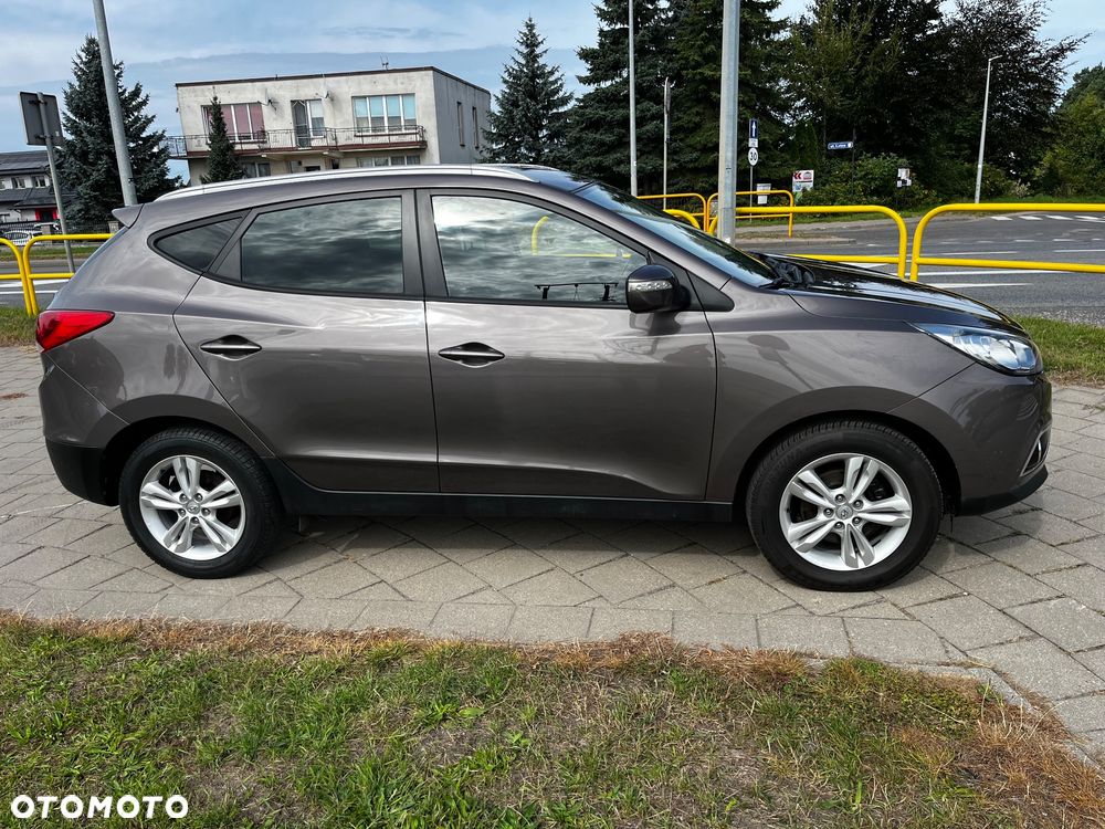 Hyundai ix35 1.7 CRDi 2WD UEFA EURO 2012 Edition - 8