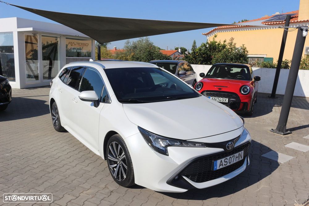 Toyota Corolla Touring Sports 1.8 Hybrid Comfort - 1
