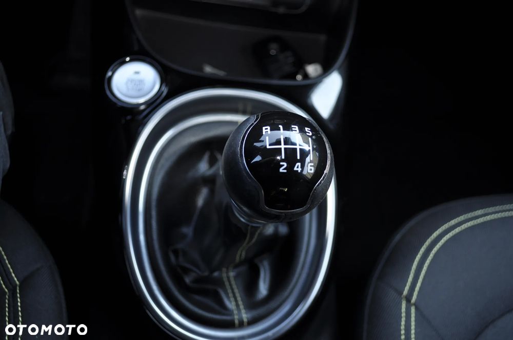 Kia Soul 1.6 GDI Dream-Team Edition - 34