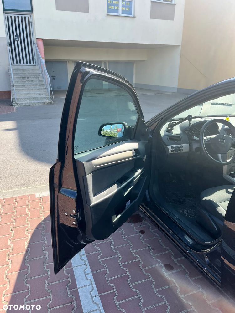 Opel Astra - 10