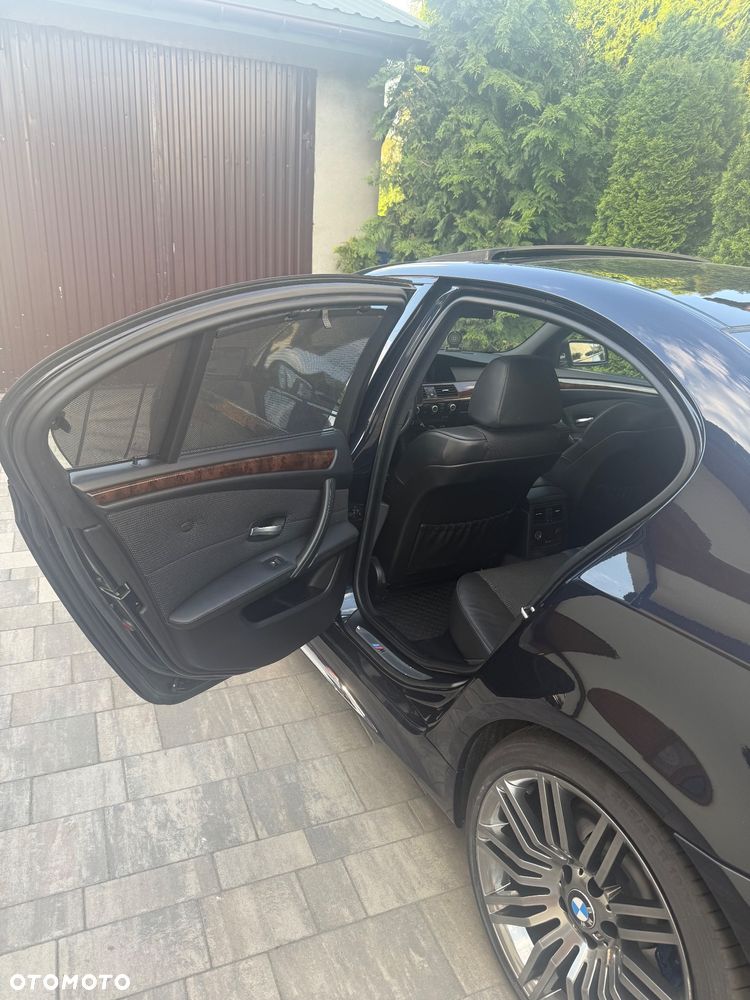BMW Seria 5 530i - 9