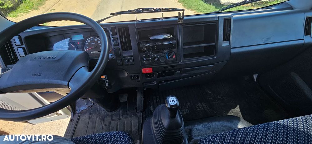 Isuzu Basculabila - 9