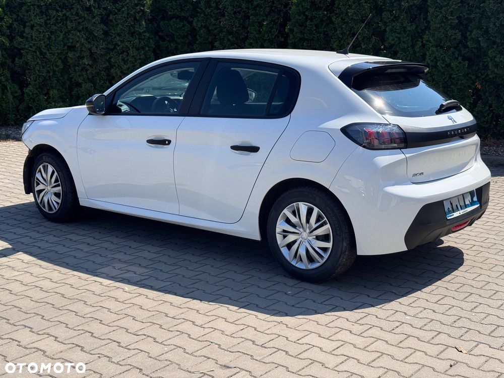 Peugeot 208 - 5