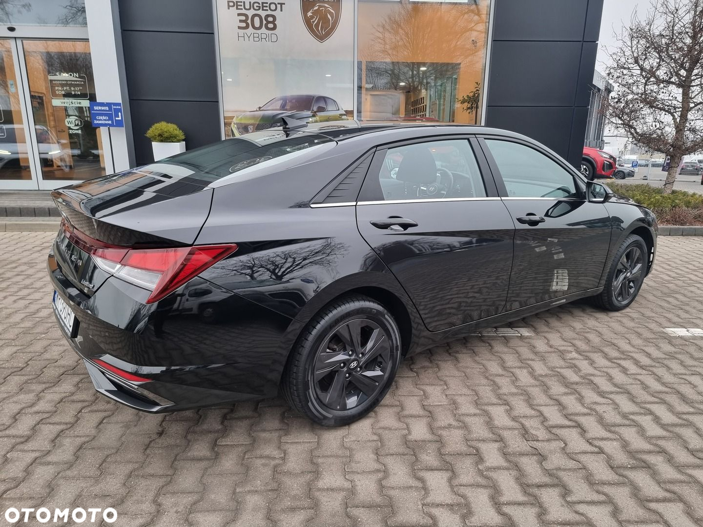 Hyundai Elantra 1.6 Smart - 12