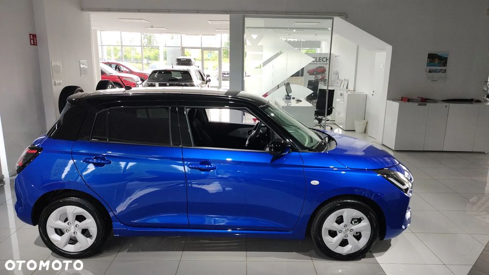 Suzuki Swift 1.2 Dualjet SHVS Premium Plus - 4