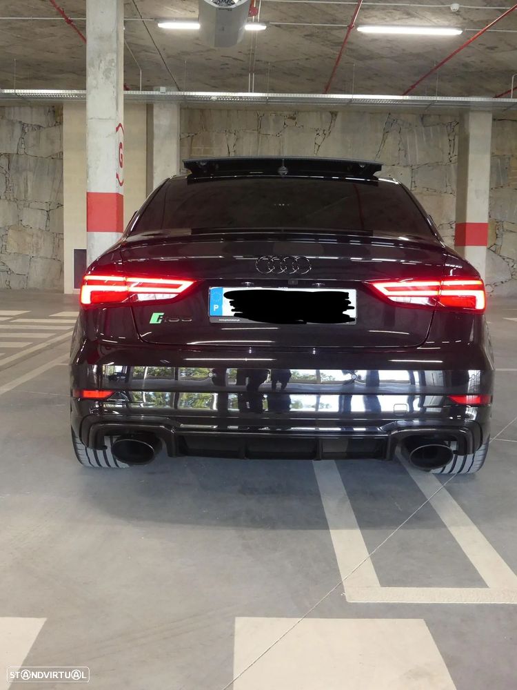 Audi RS3 Limousine 2.5 TFSI quattro S tronic - 2