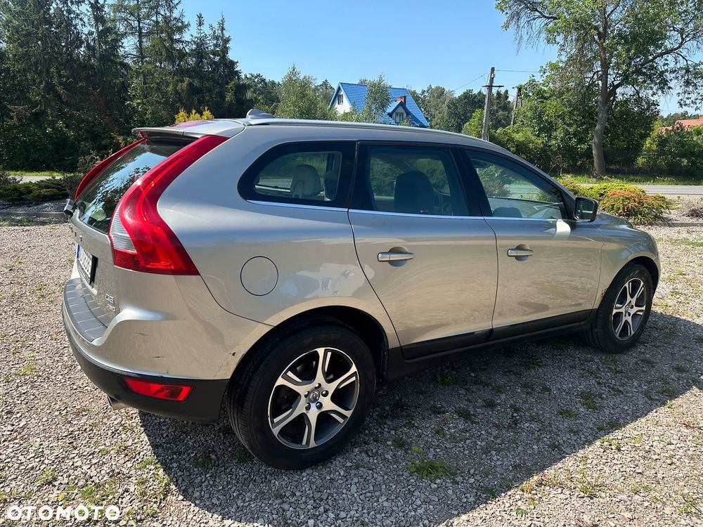 Volvo XC 60 - 4