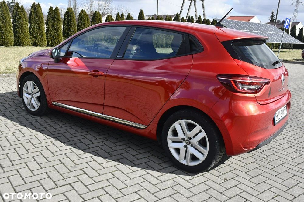 Renault Clio - 12