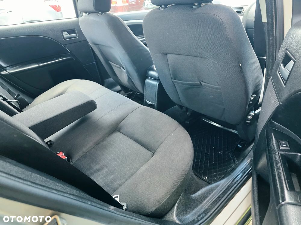 Ford Mondeo 2.0 TDCi Trend - 6